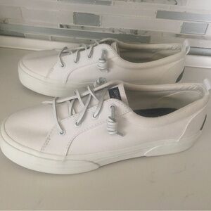 Sperry white athletic shoes 
9.5